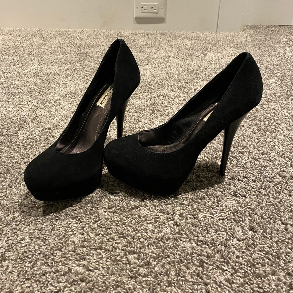 Steve Madden Black Suede Caryssa Heels